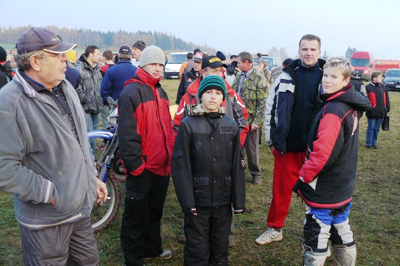 Cross Country Martinice v krkonoších_družstva 11.11.2008